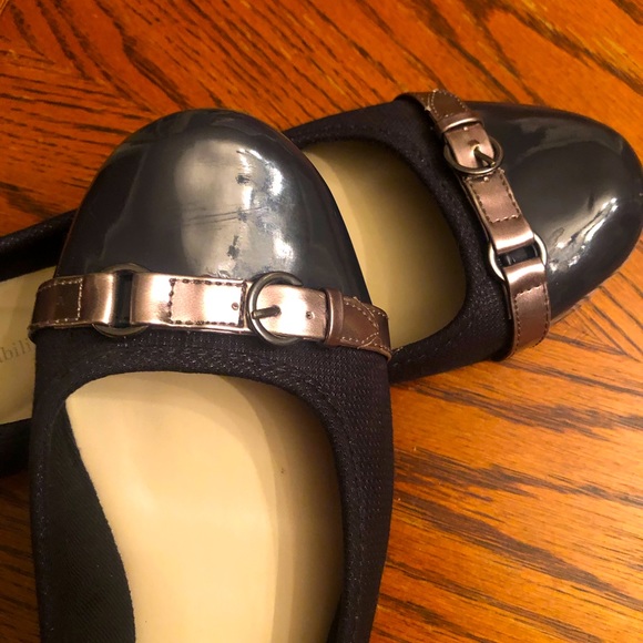 Great shoes from Kohl’s navy blue size 9.5 - Picture 2 of 10